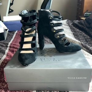 Vince Camuto Heels